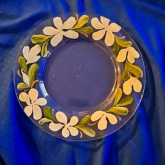 Handpainted 7.5" in diameter small plates or saucers. (5pcs) - Picture 7 of 10